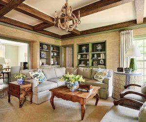 grasscloth-wallpaper-installation-in-alamo-heights-family-room