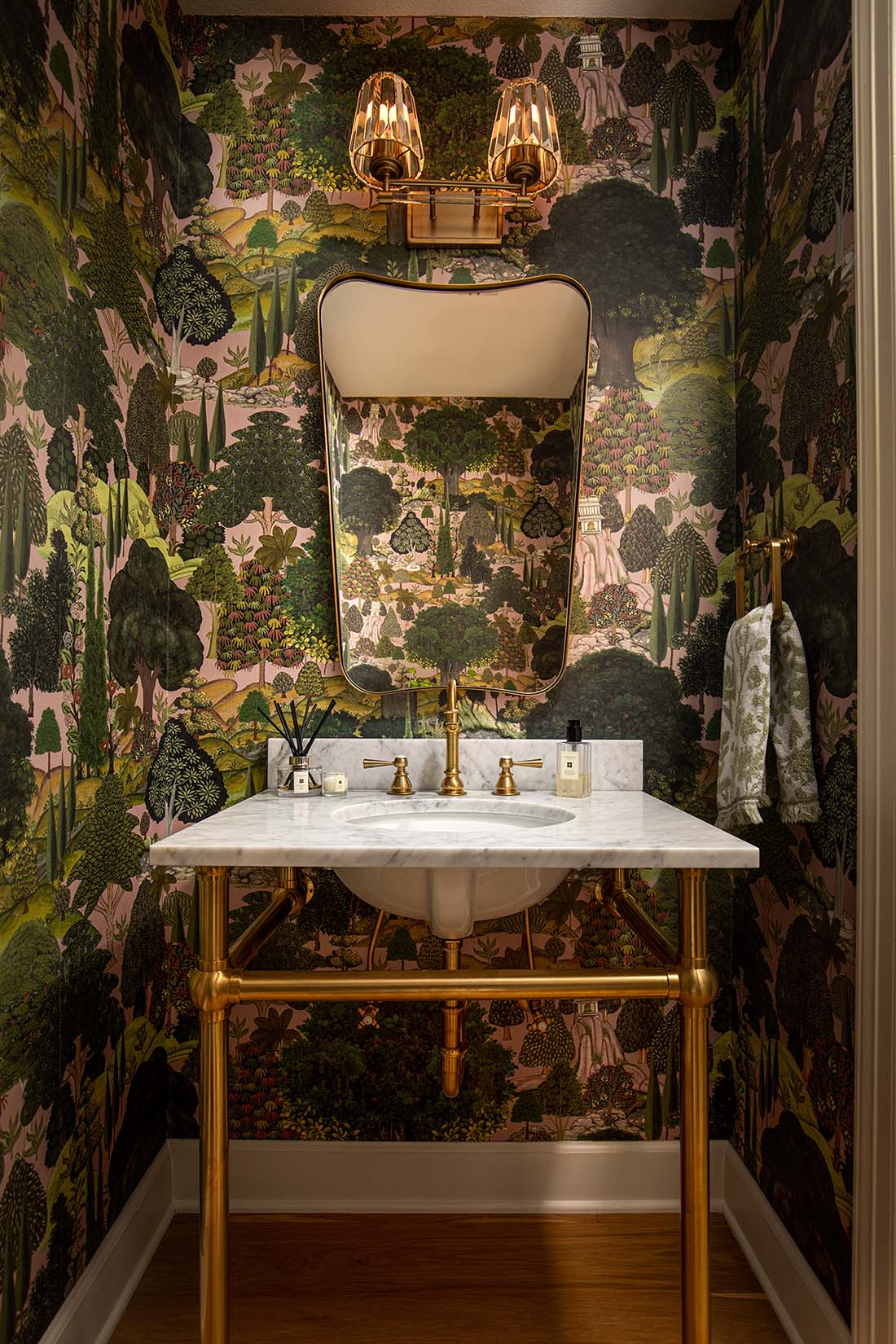 powder-bath-wallpaper-in-jardin-sauvage-by-mind-the-gap-installation-by-paper-moon-wallpaper-specialists-san-antonio